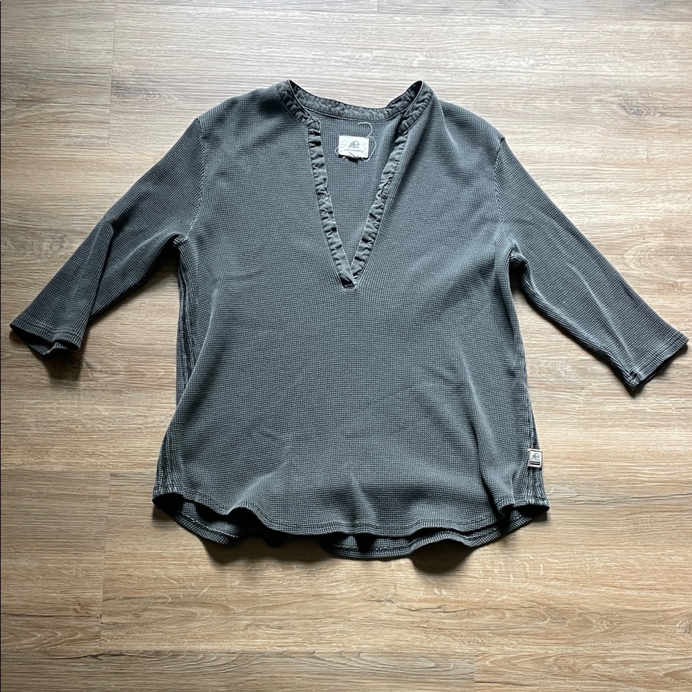 Surfside Supply waffle knit thermal top size M